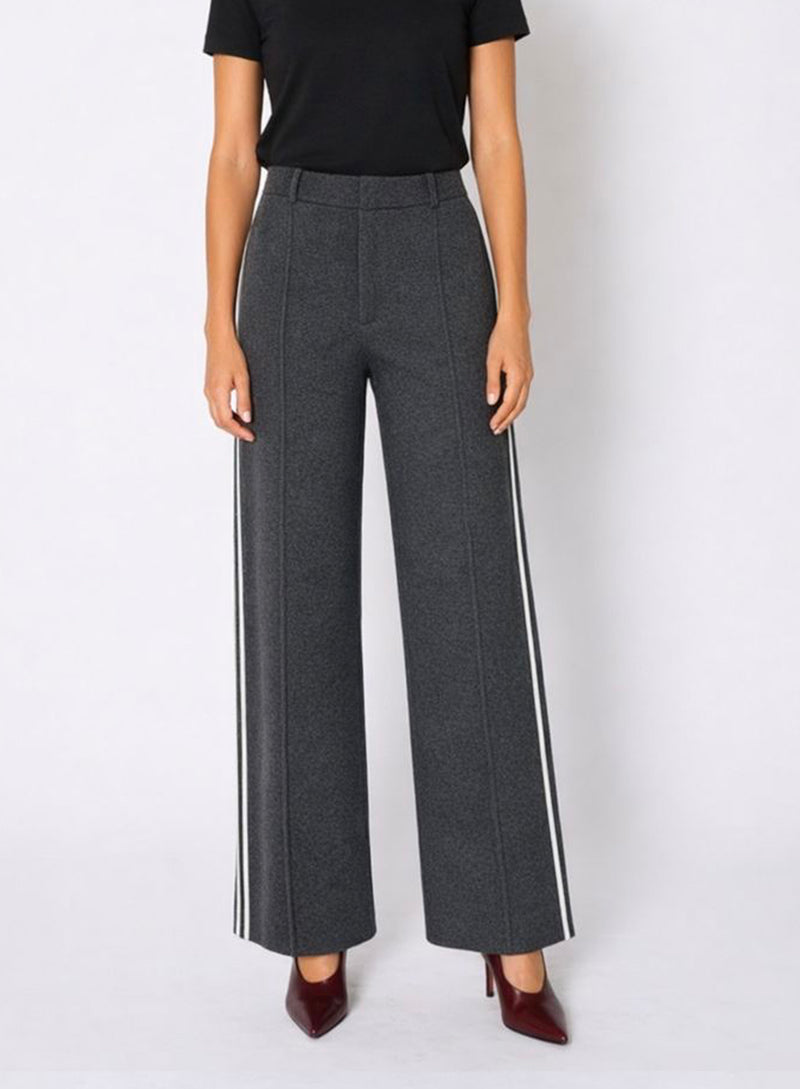 PANTALON EN MAILLE RAYURE COTE