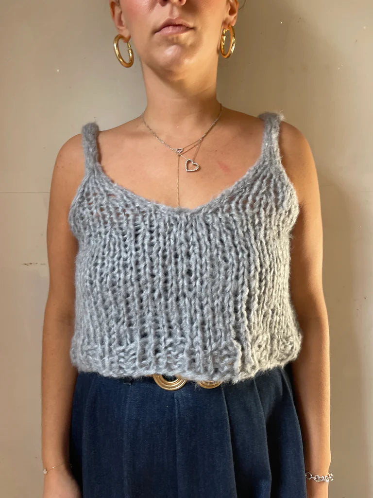 Niloé silk tank cropped