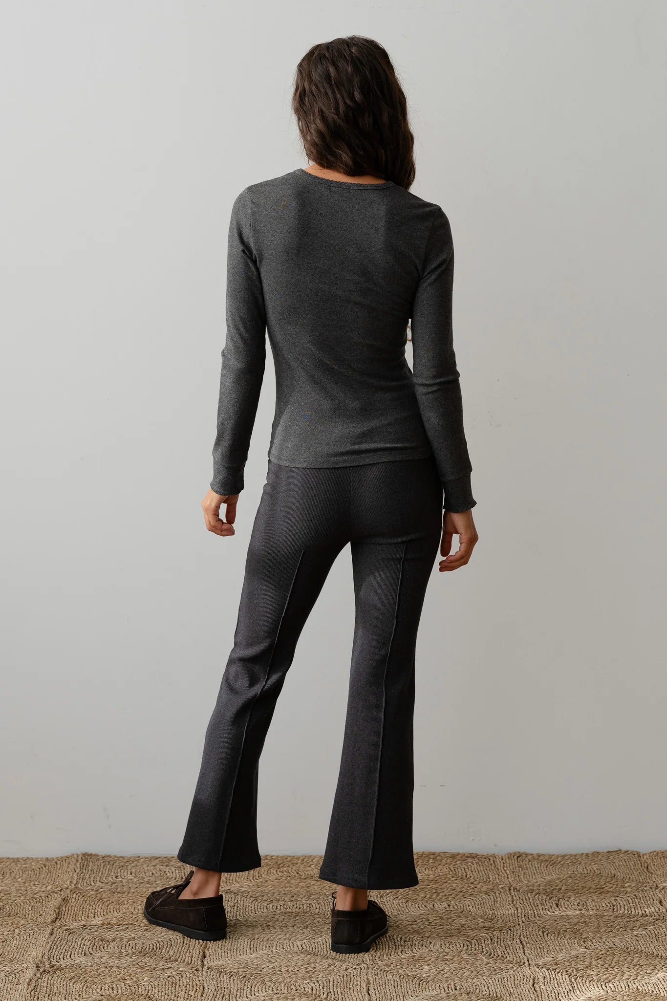 Rib Kick Flare Pant