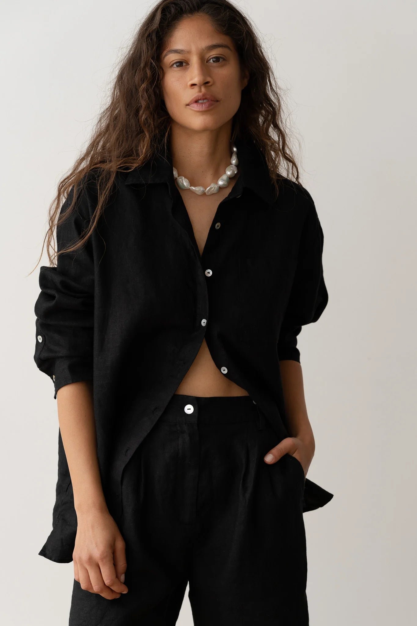 The Linen Relaxed Shirt