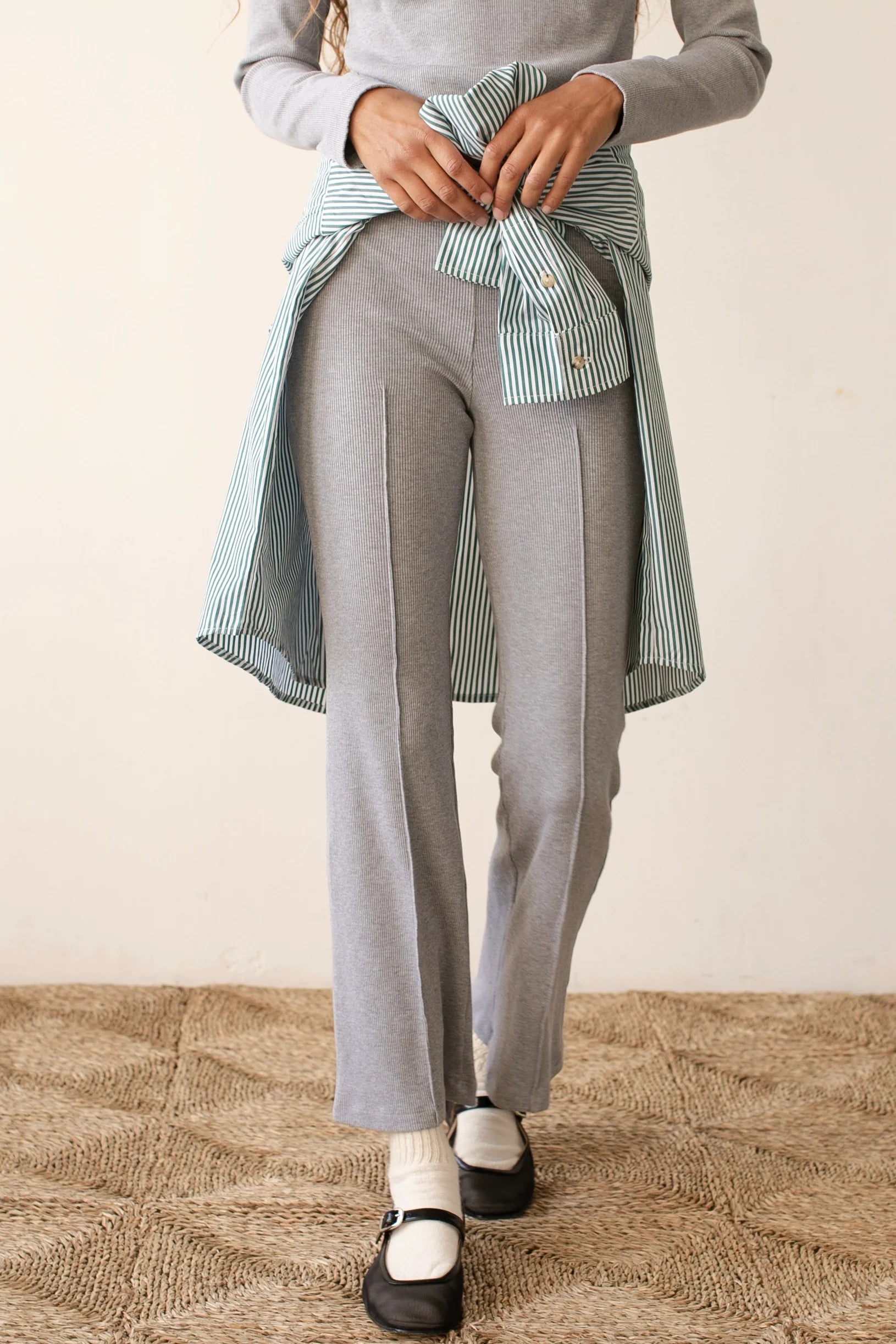 Rib Kick Flare Pant
