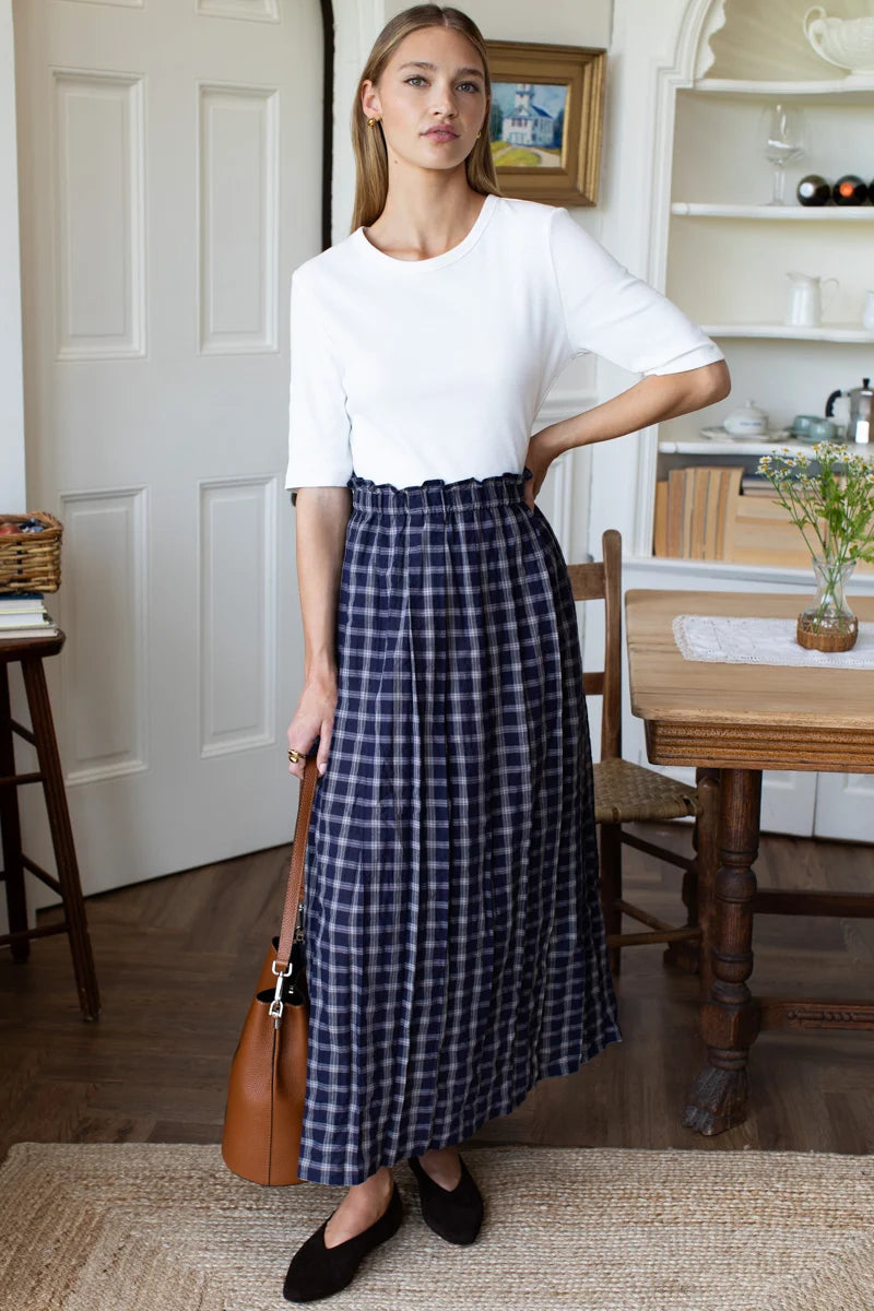 Soft pleated maxi skirt