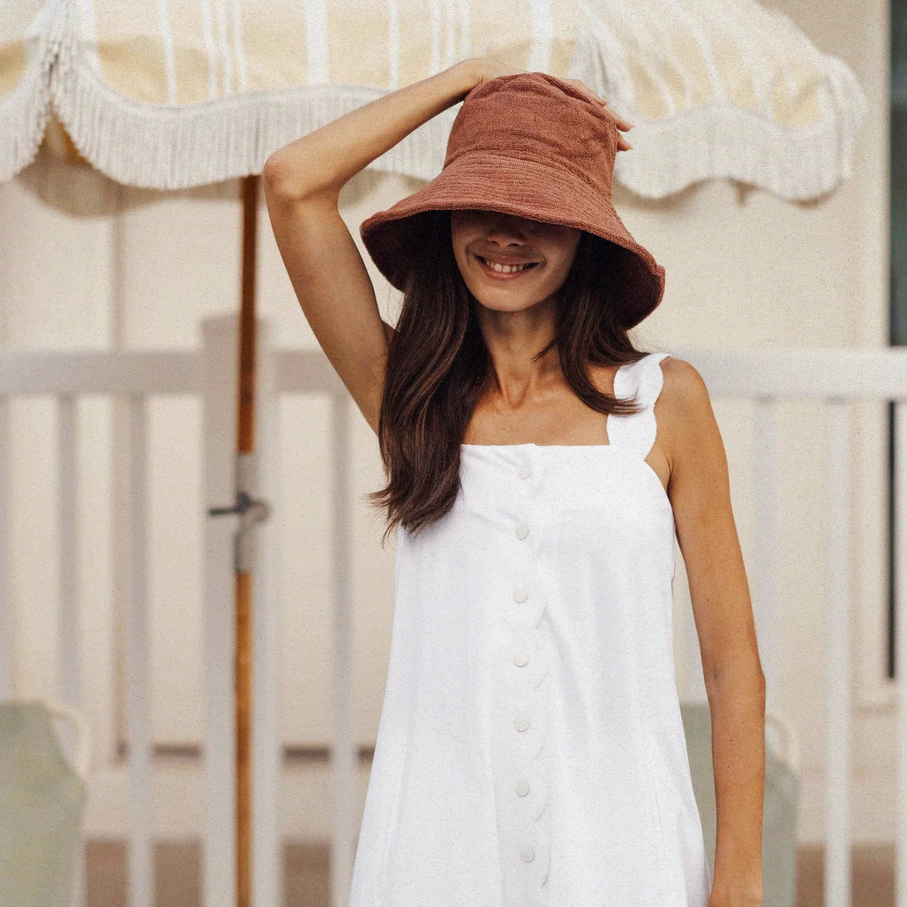 Pampas Asymmetrical Bucket