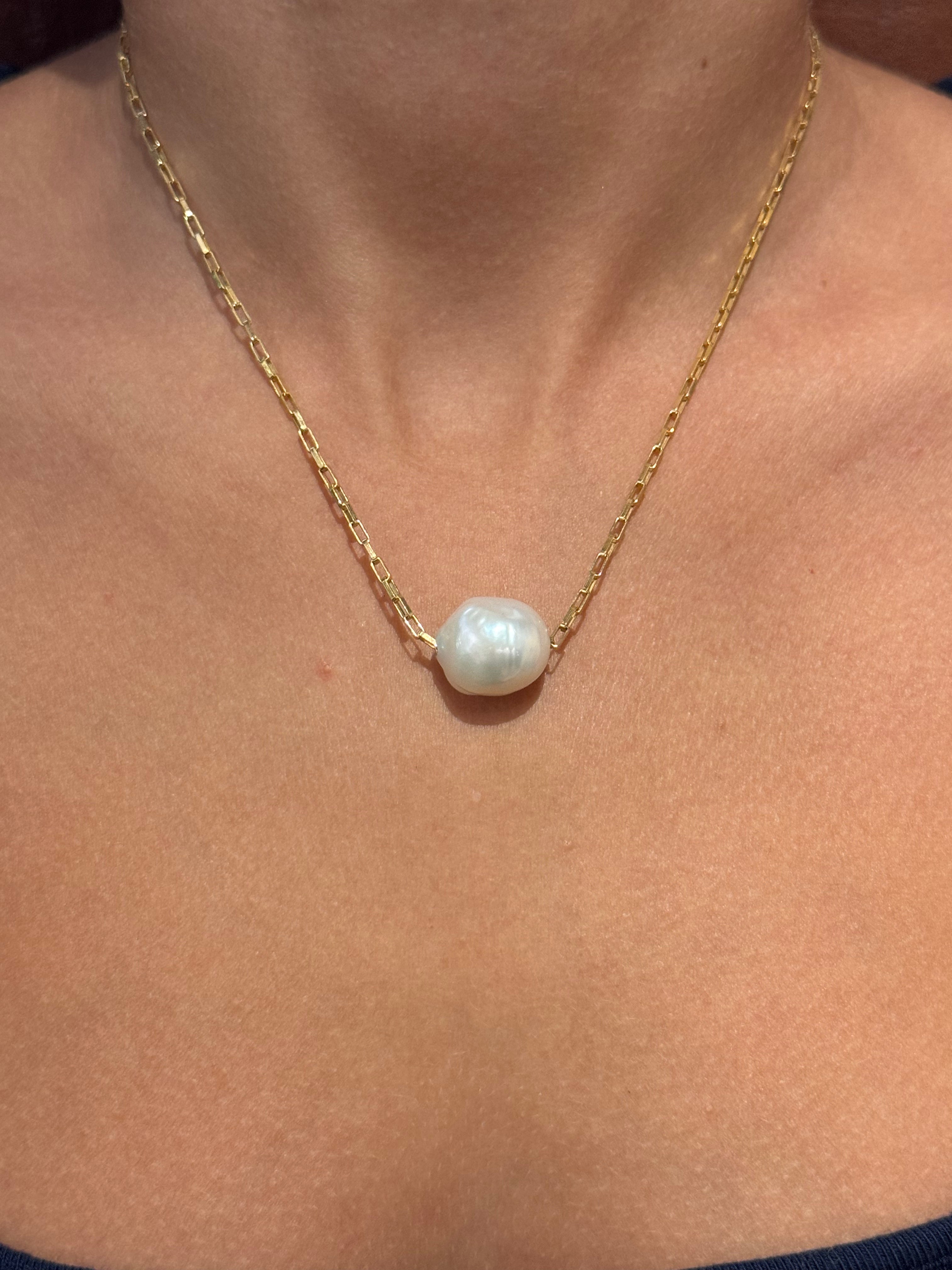 Small baroque slider