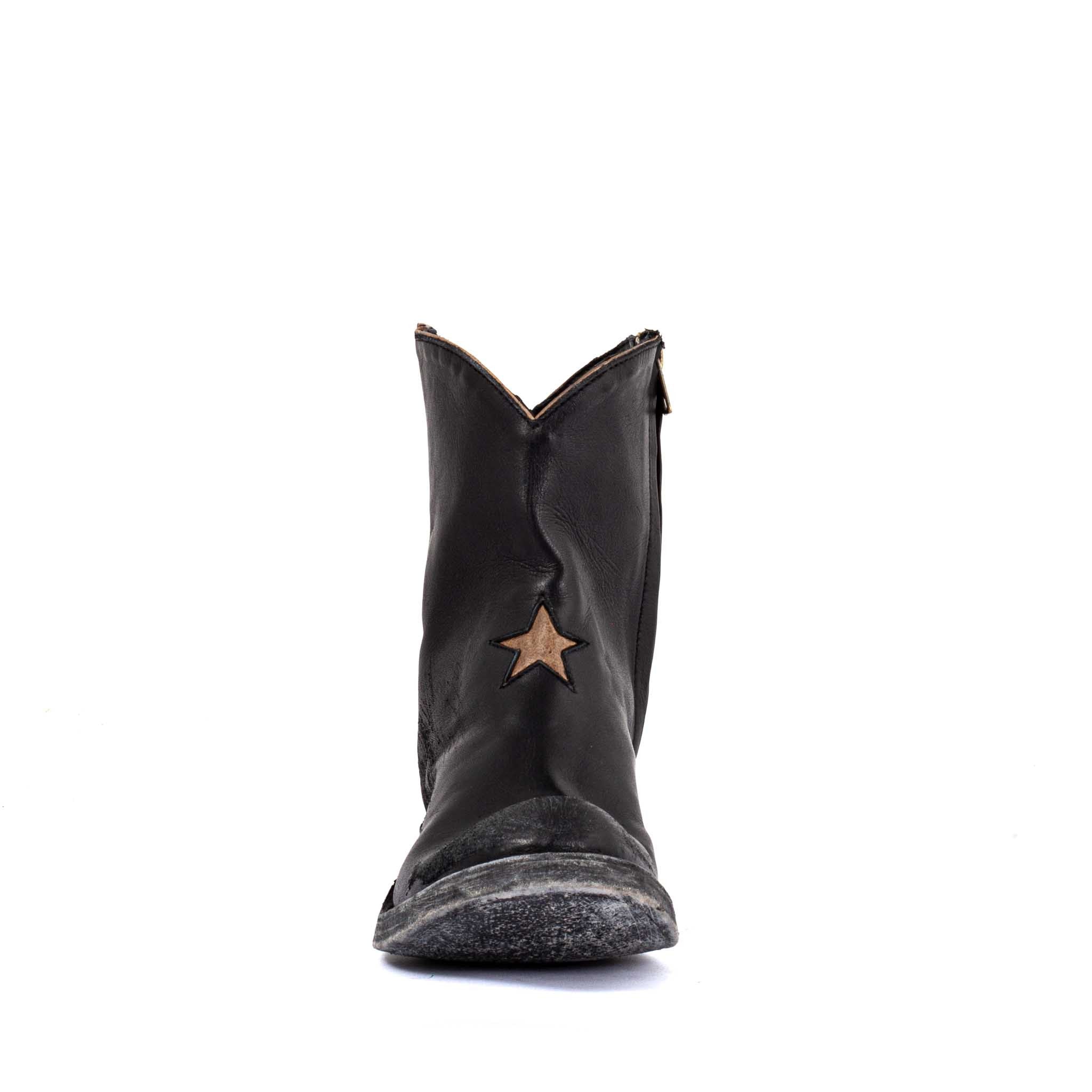 Star boot