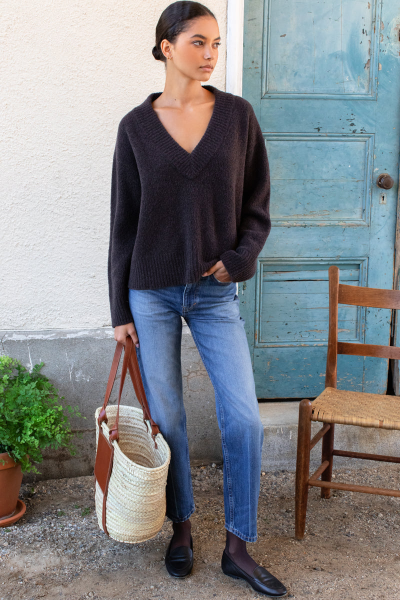 Boxy v neck sweater