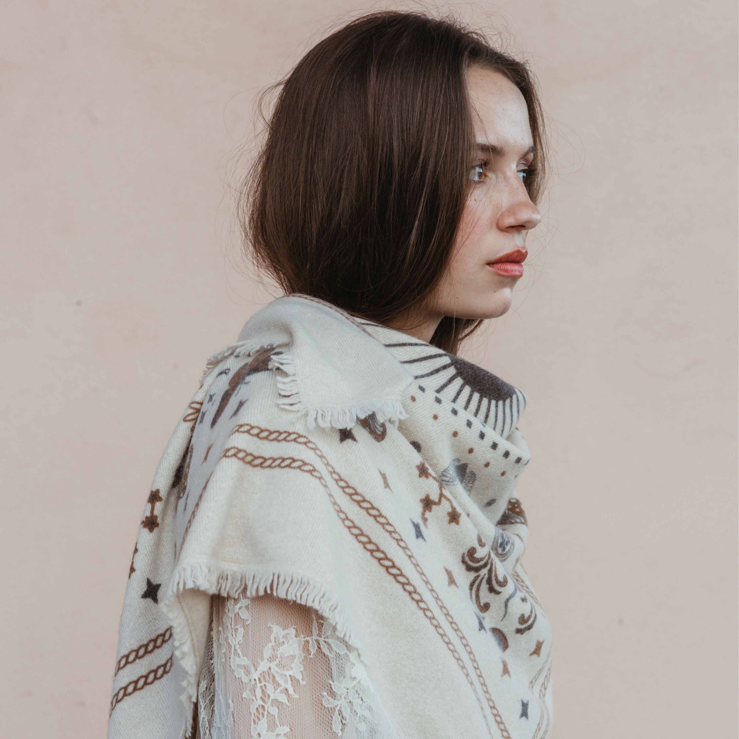 Oatmeal/ Mocha/ Charcoal