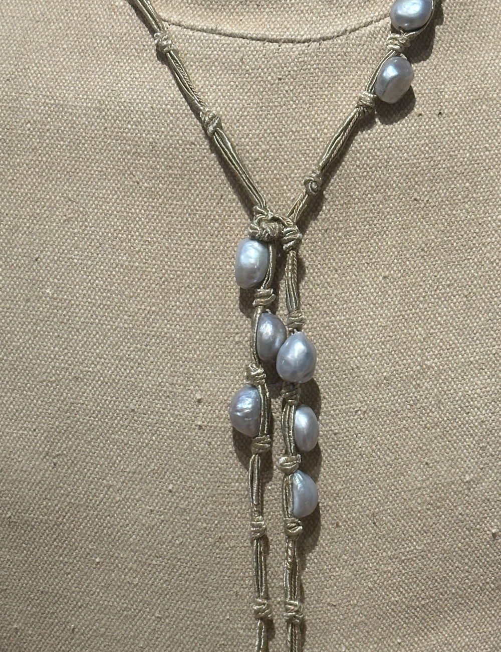 vmoletta grey