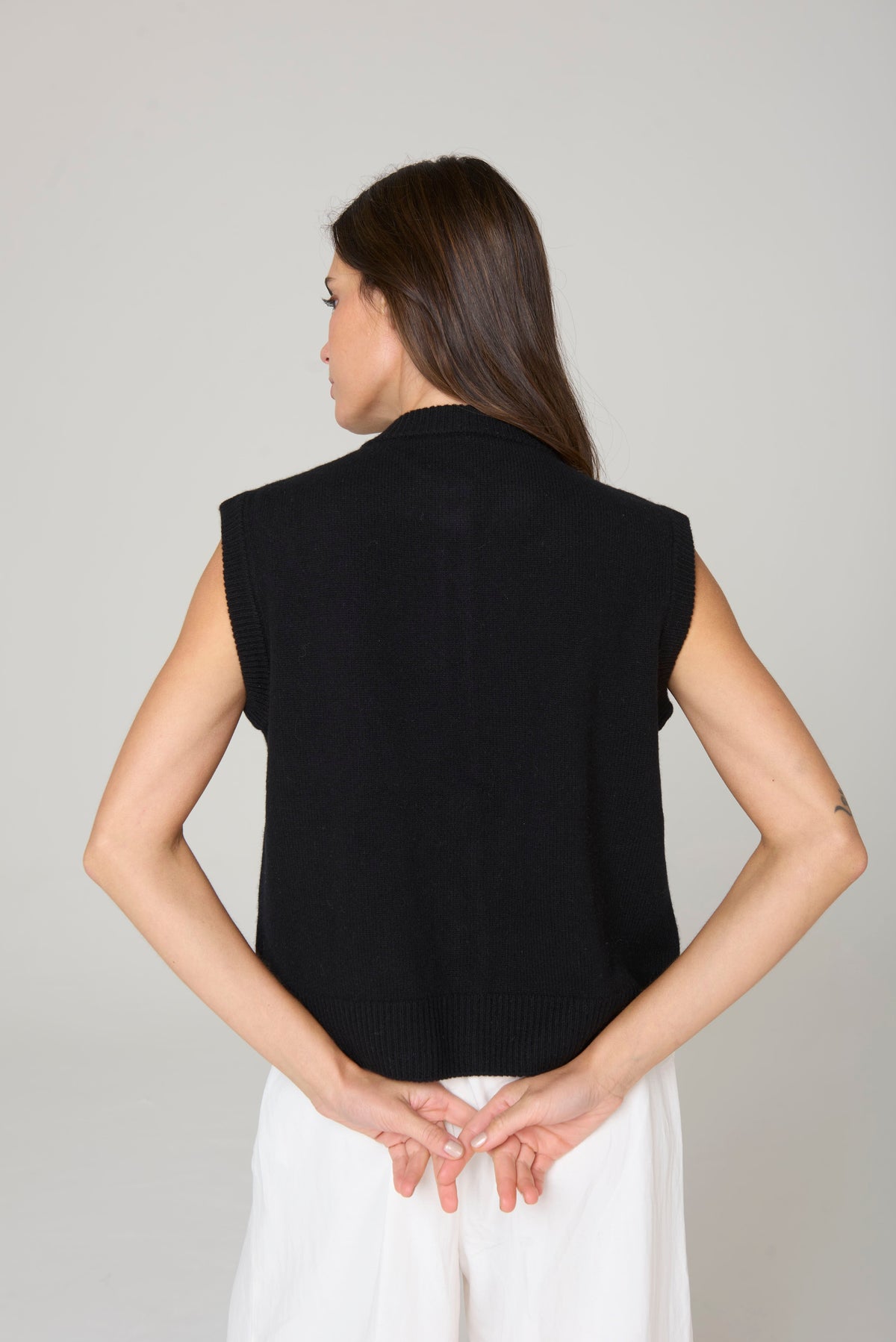 Button Vest- Black