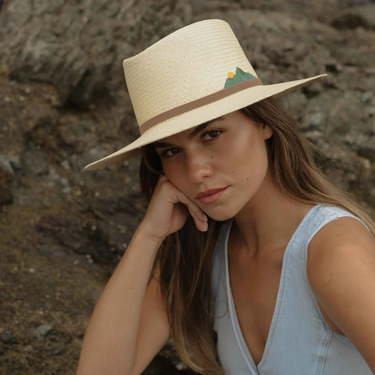 Mountain embroidery hat