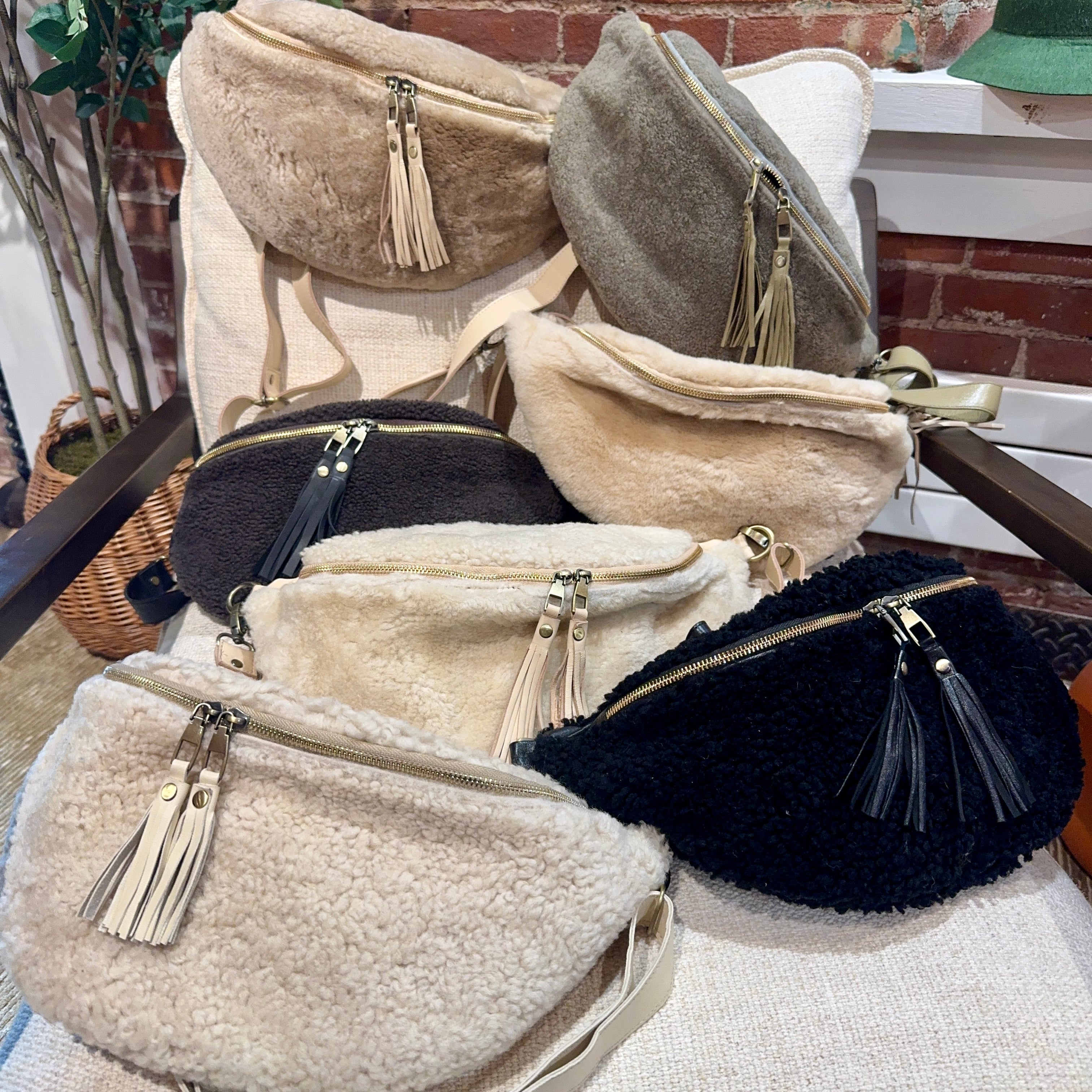 Designer Bags & Handbags for Women | Pearl