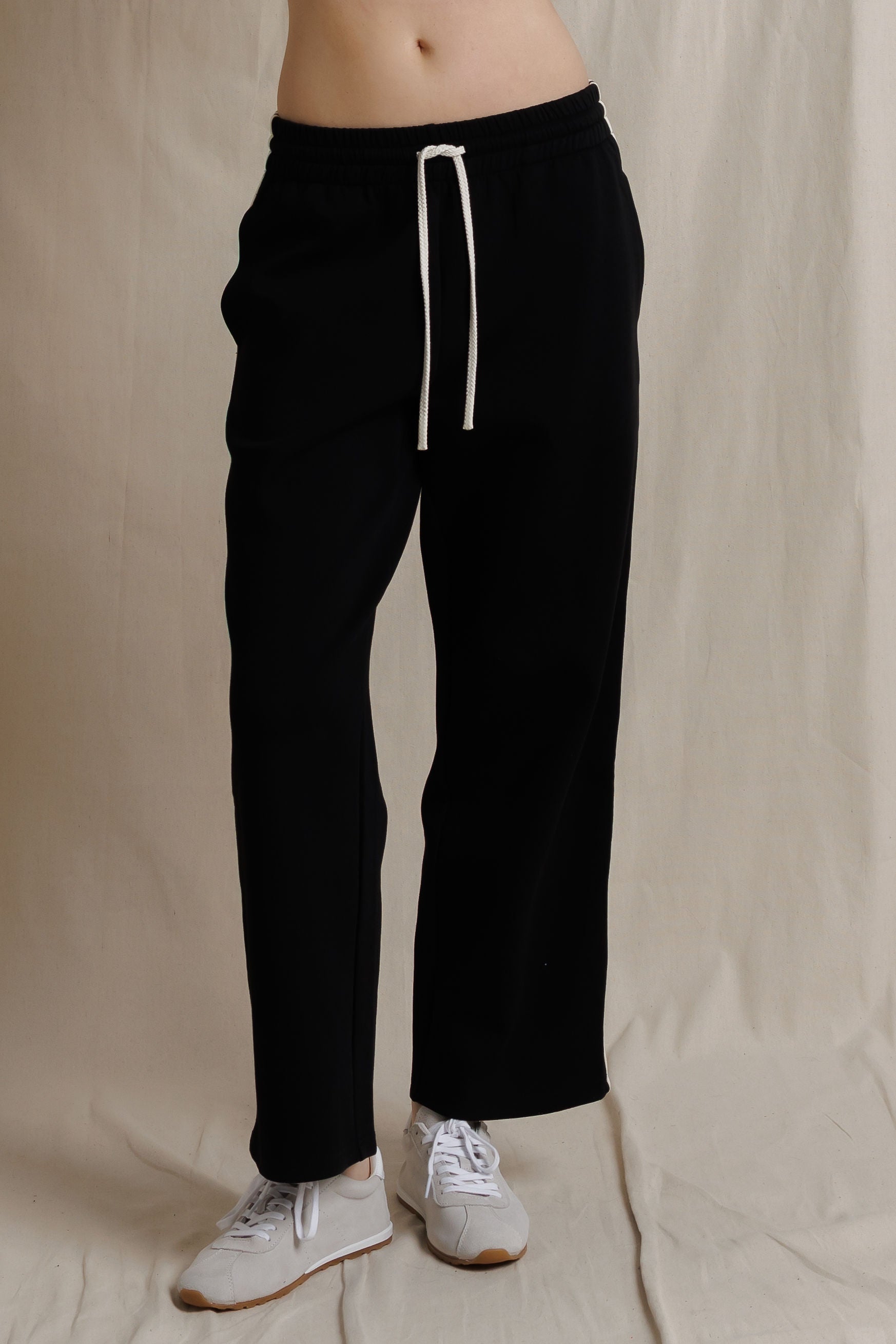B113 - claud - travel track pant - FA26