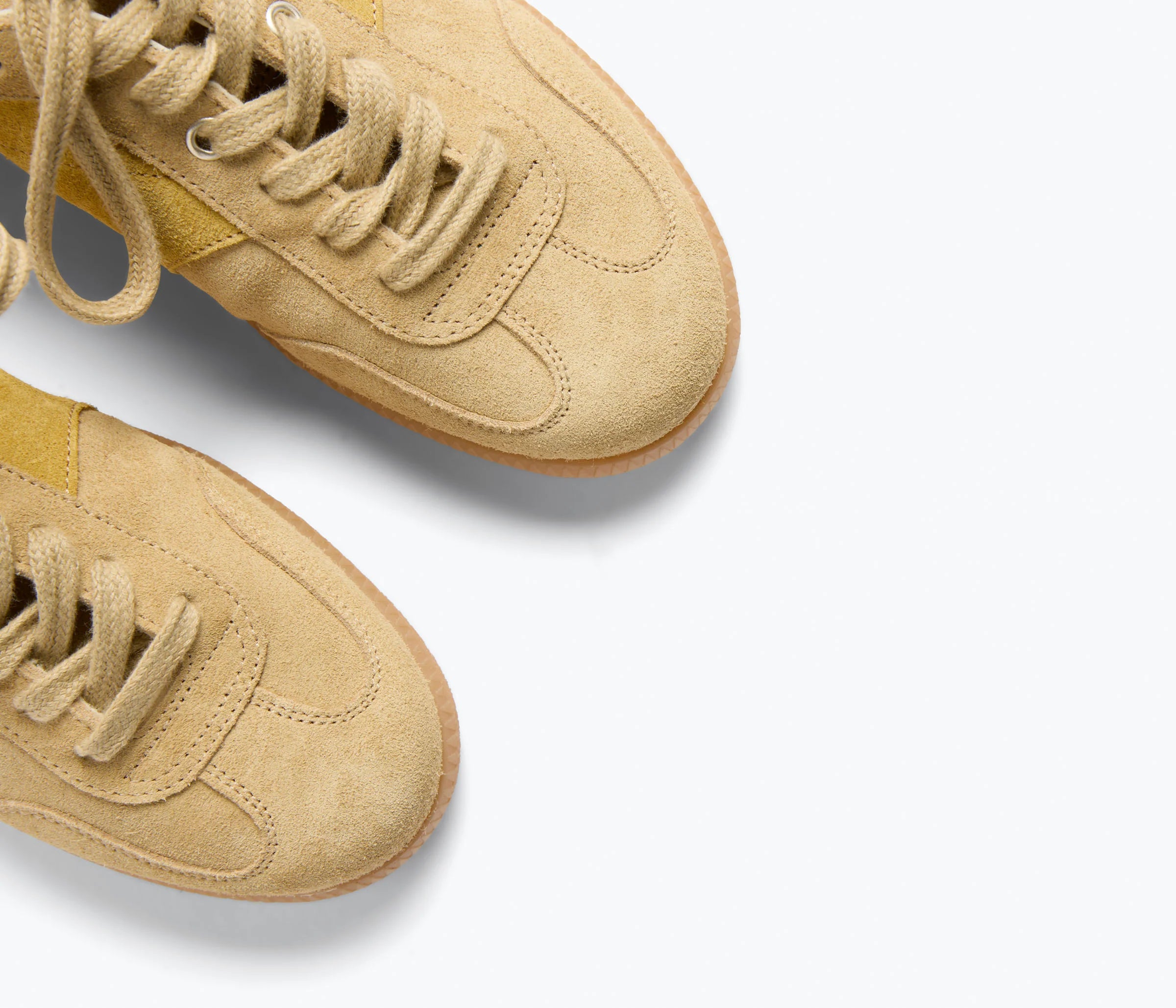 Jackie court sneaker