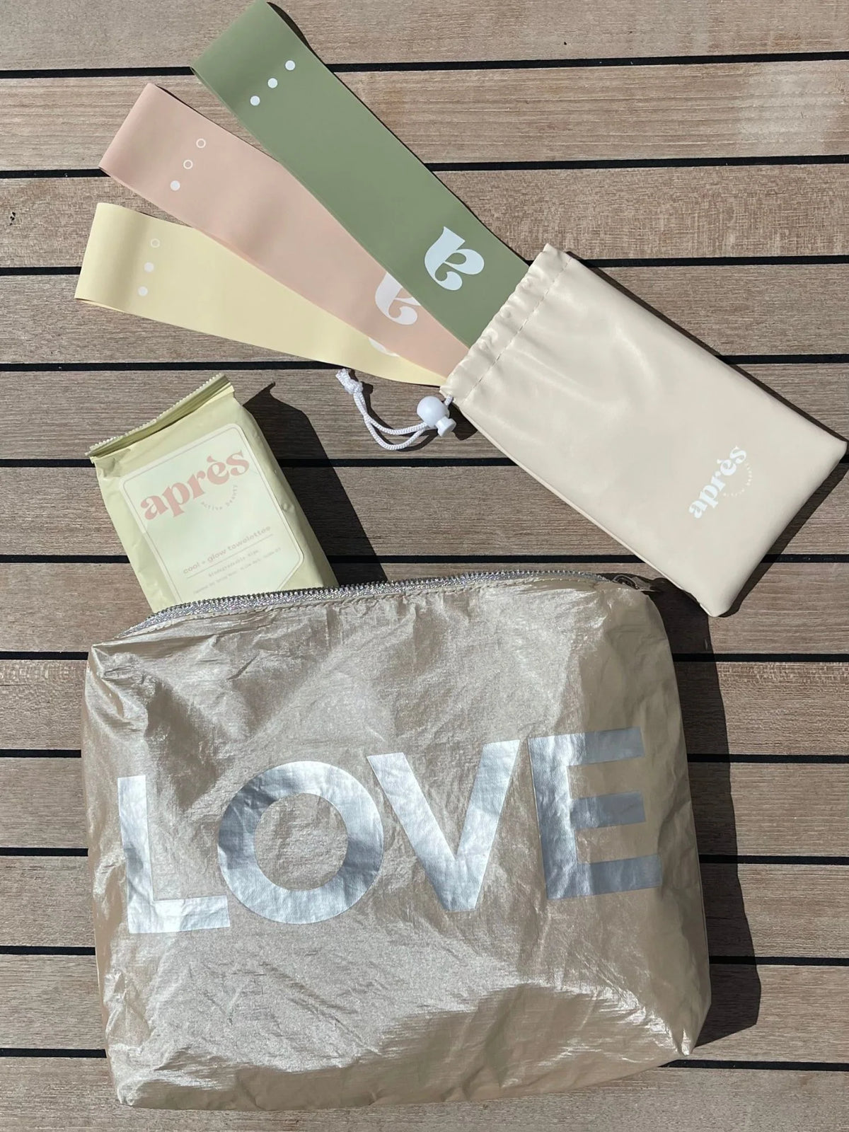 Beige love medium