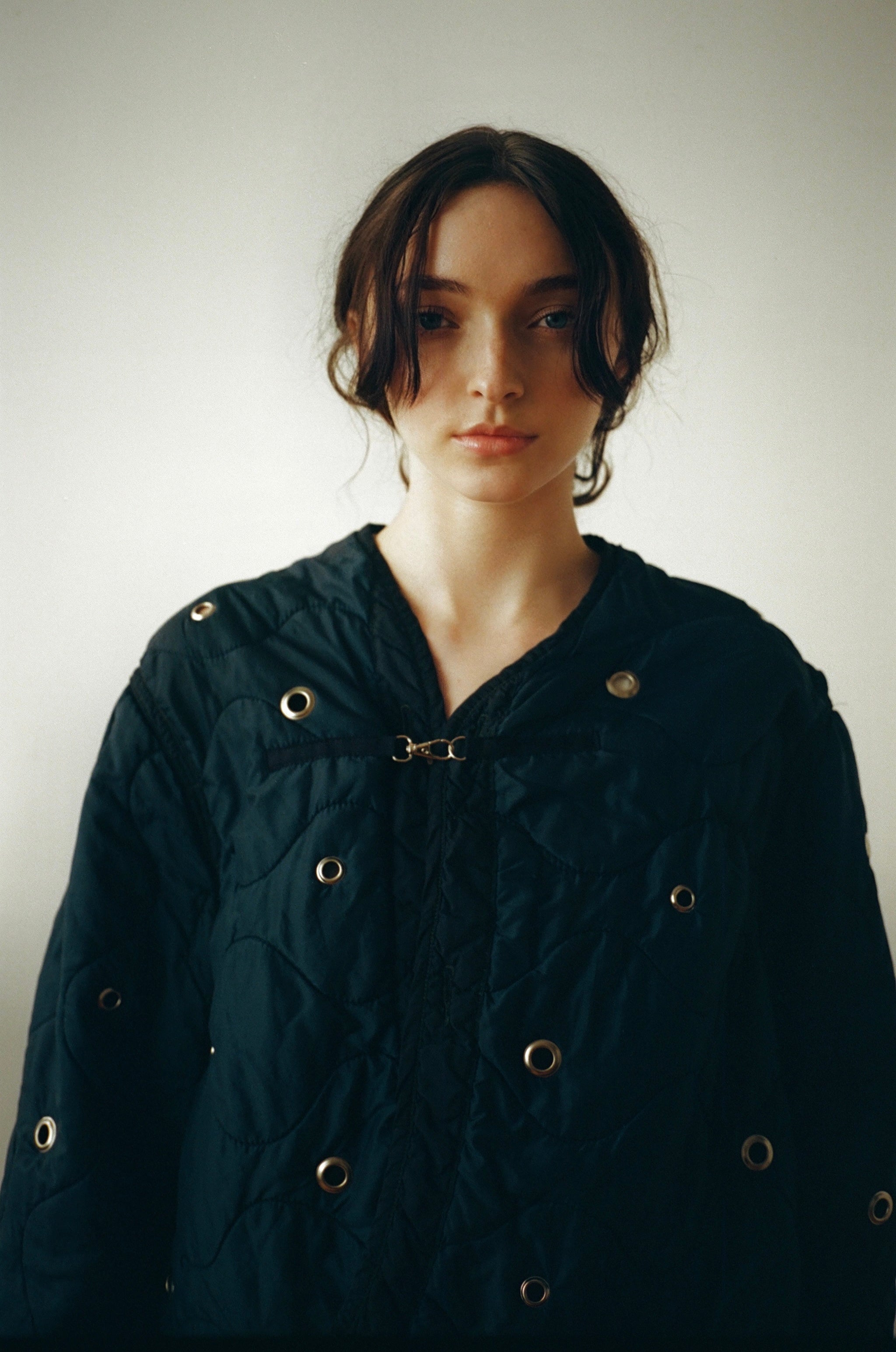 Military liner - navy grommet