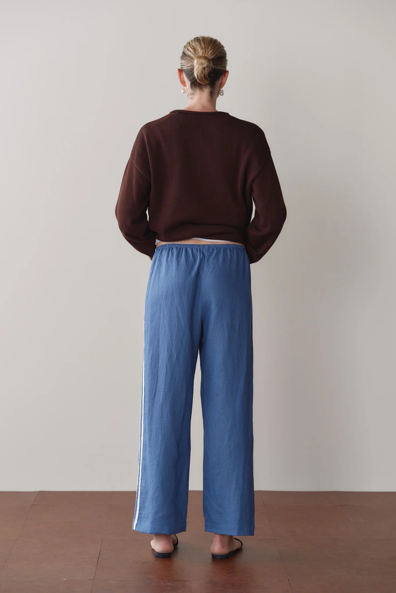 The Linen Crop Racer Stripe Pant - Lapis