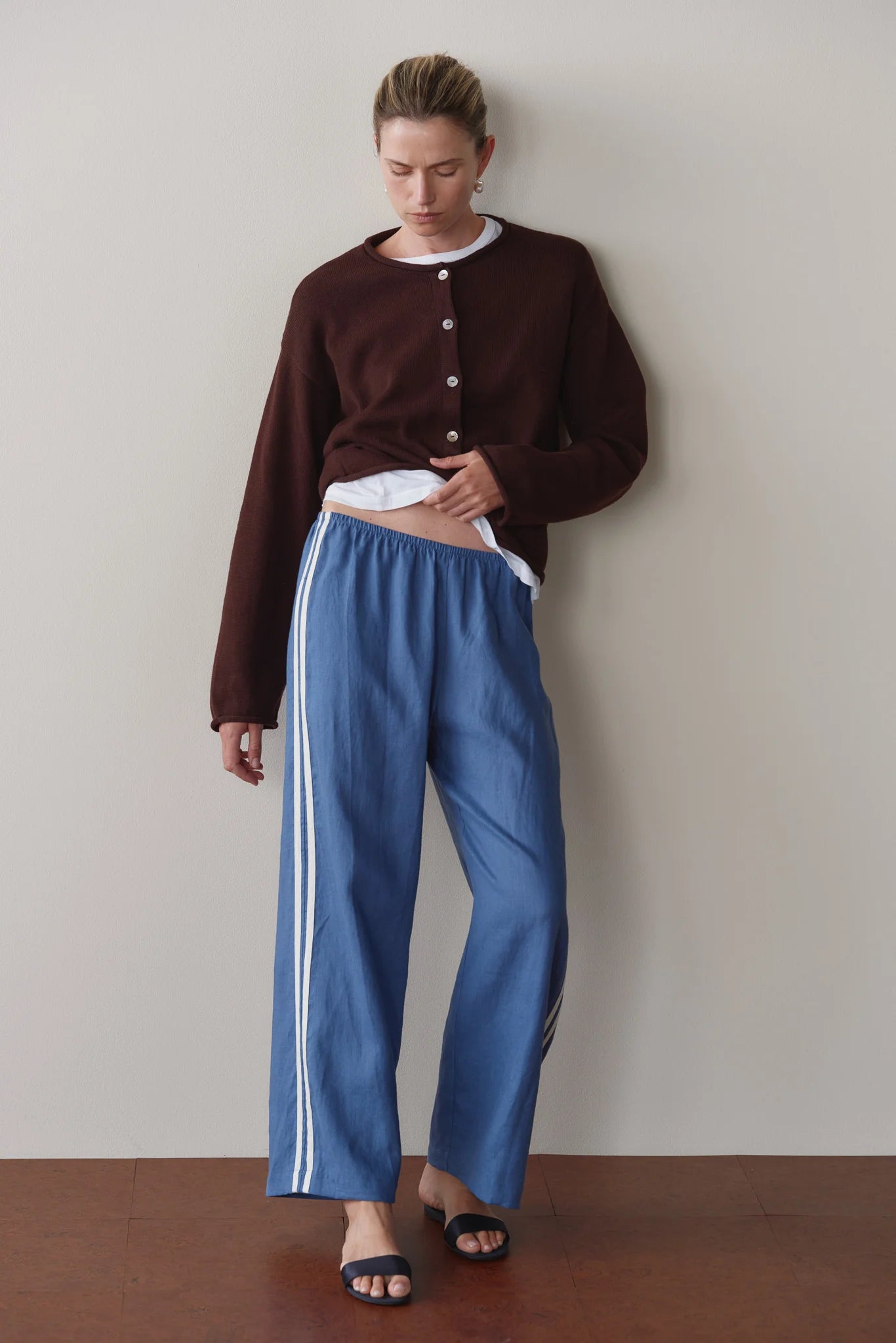 The Linen Crop Racer Stripe Pant - Lapis