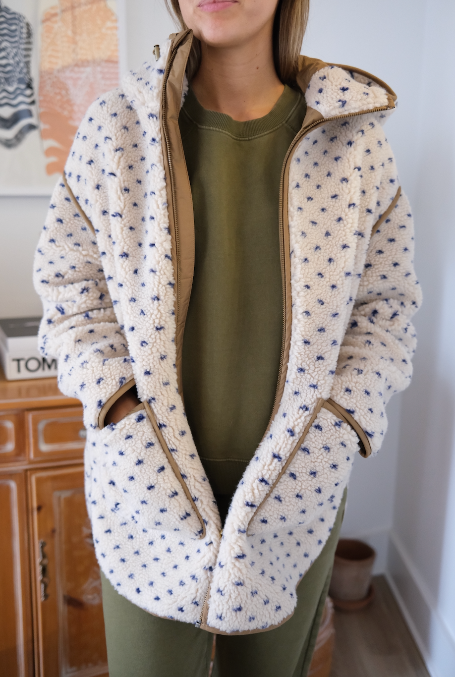 Hooded Sherpa Jacket - Ivory/Blue Birdseye